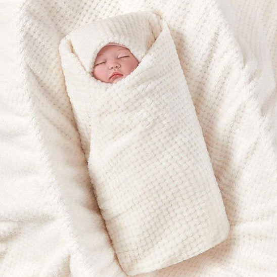 Couverture bébé nouveau né emmaillote